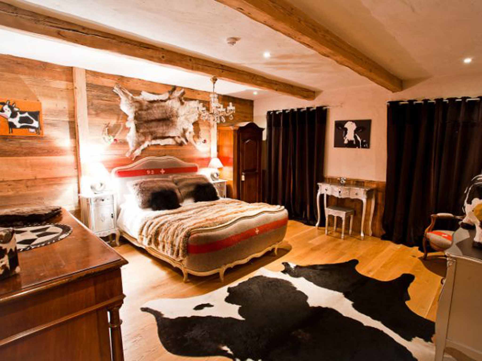 Canopy & Stars has put together a collection of Alpine chalets for the 2015/16 ski season