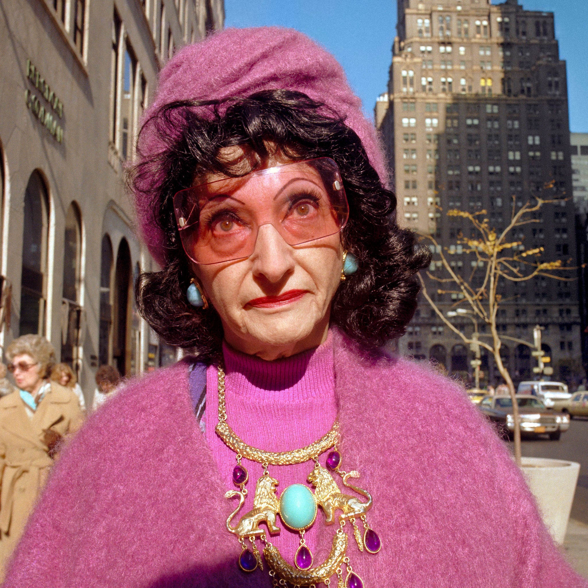 Lunchtime is a comprehensive collection of shots Traub took between 1977 and 1980 in Chicago and New York