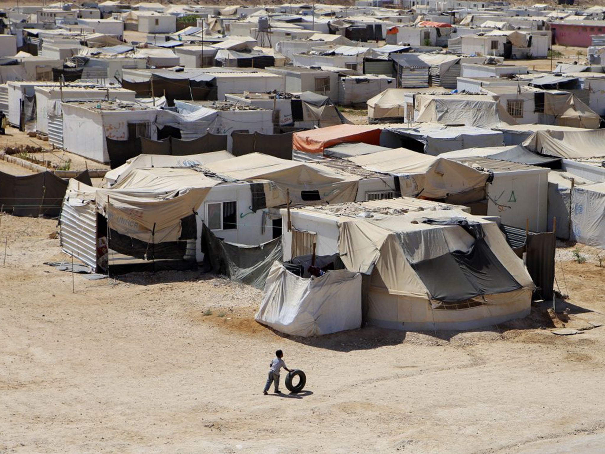 Syrian refugees in the Za-atari camp in Jordan should be allowed to set up businesses in a nearby disused industrial estate with open access to European markets