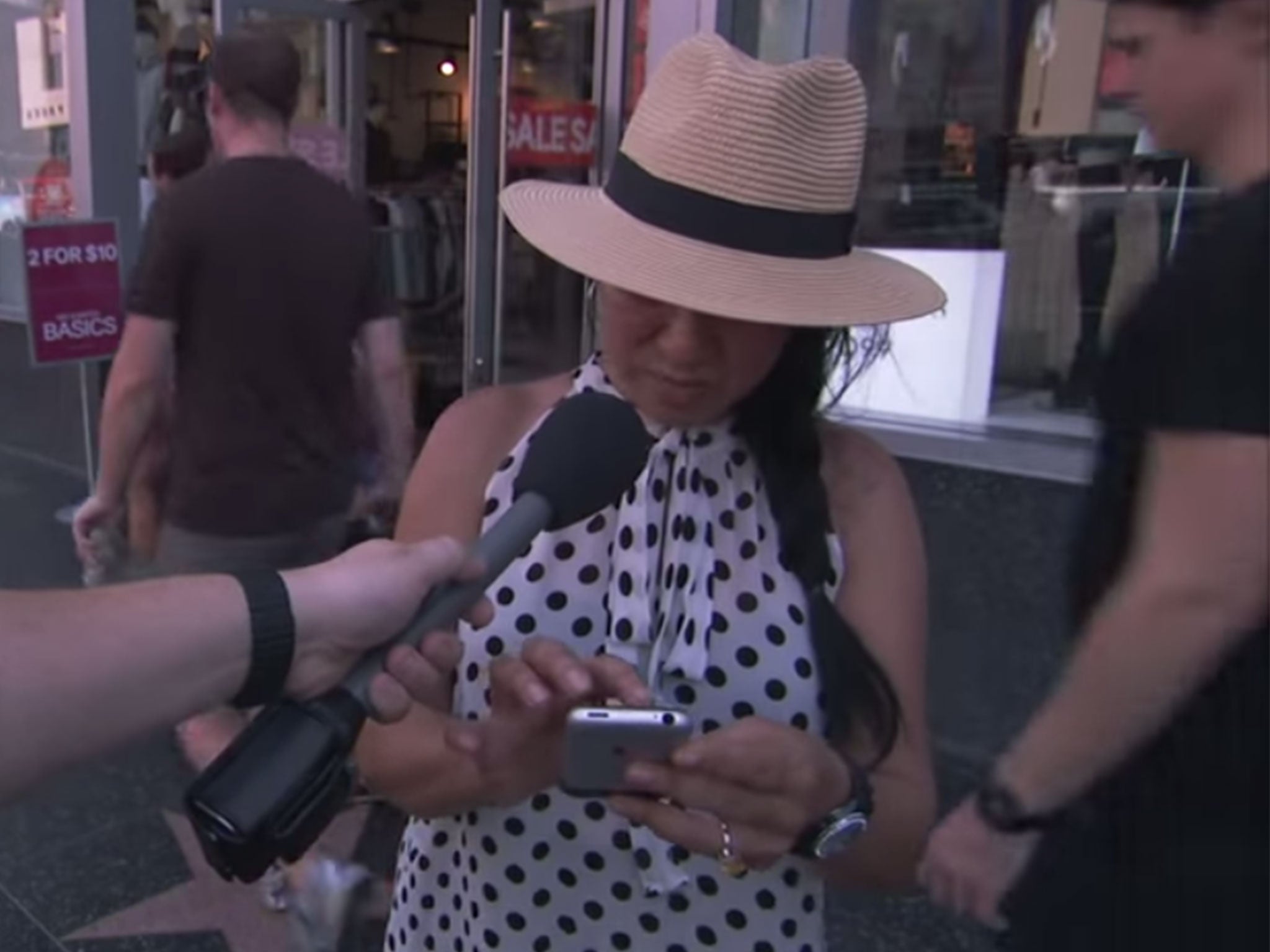As an experiment, Jimmy Kimmel sent an interviewer to give people on Hollywood Boulevard the original iPhone