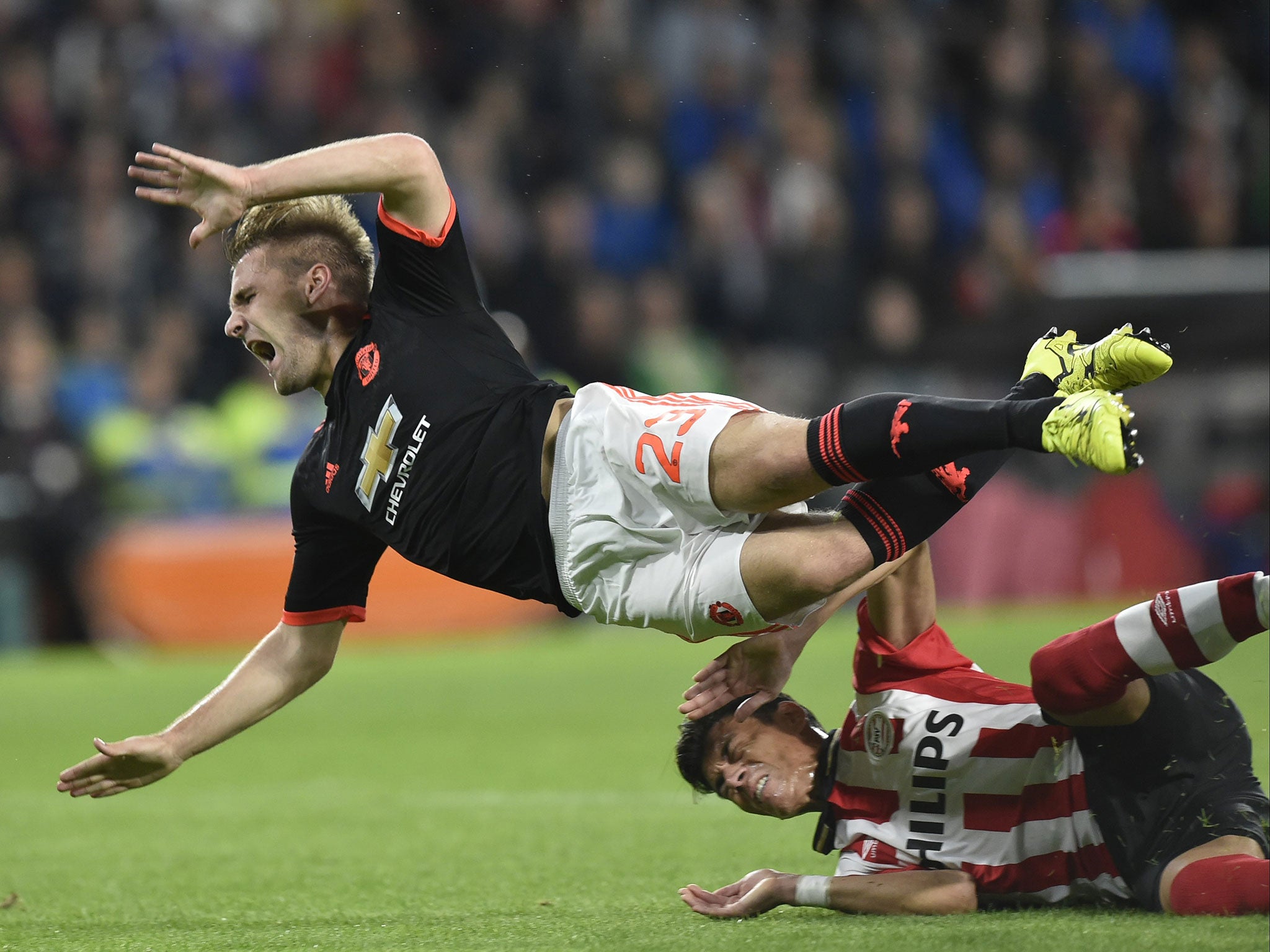 Luke Shaw Injury Manchester United Left Back Set For Return To Training The Independent The