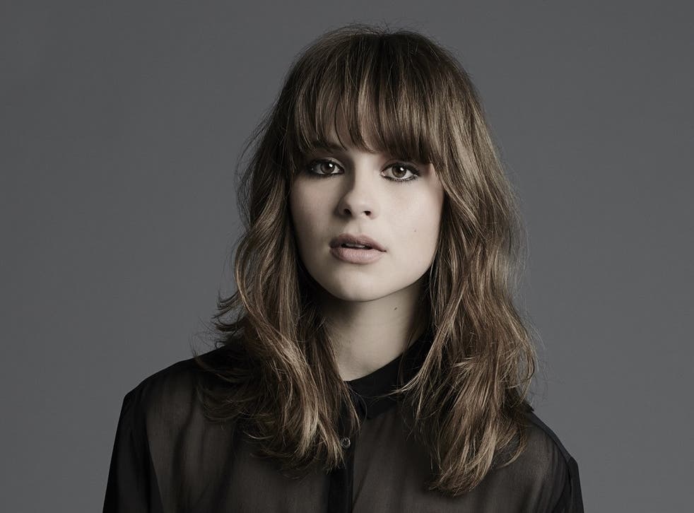 Gabrielle Aplin Interview The Power Of Love Hitmaker Talks Light Up The Dark Owning Her Own Record Label And Music Streaming The Independent The Independent