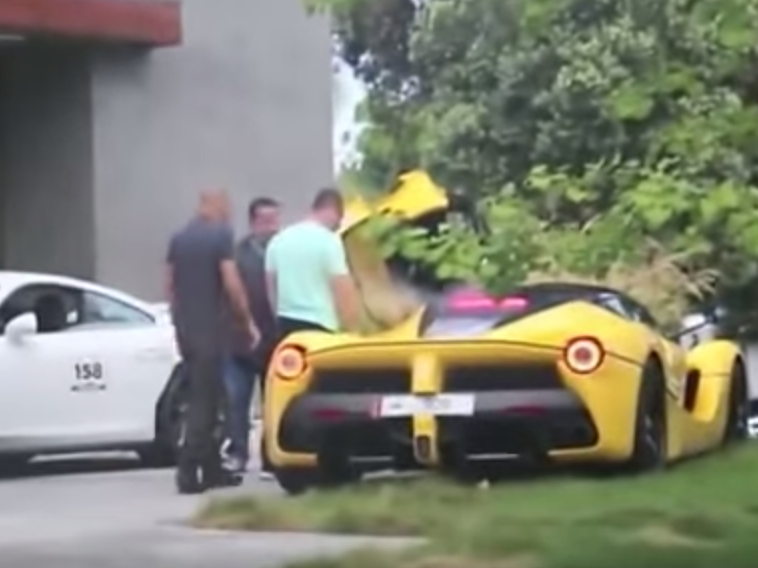 Sheikh leaves US after supercar street race