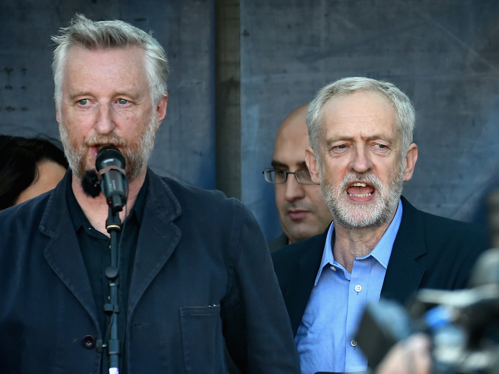 Jeremy Corbyn joins Billy Bragg in singing ‘The Red Flag’ at a rally in support of refugees last Saturday