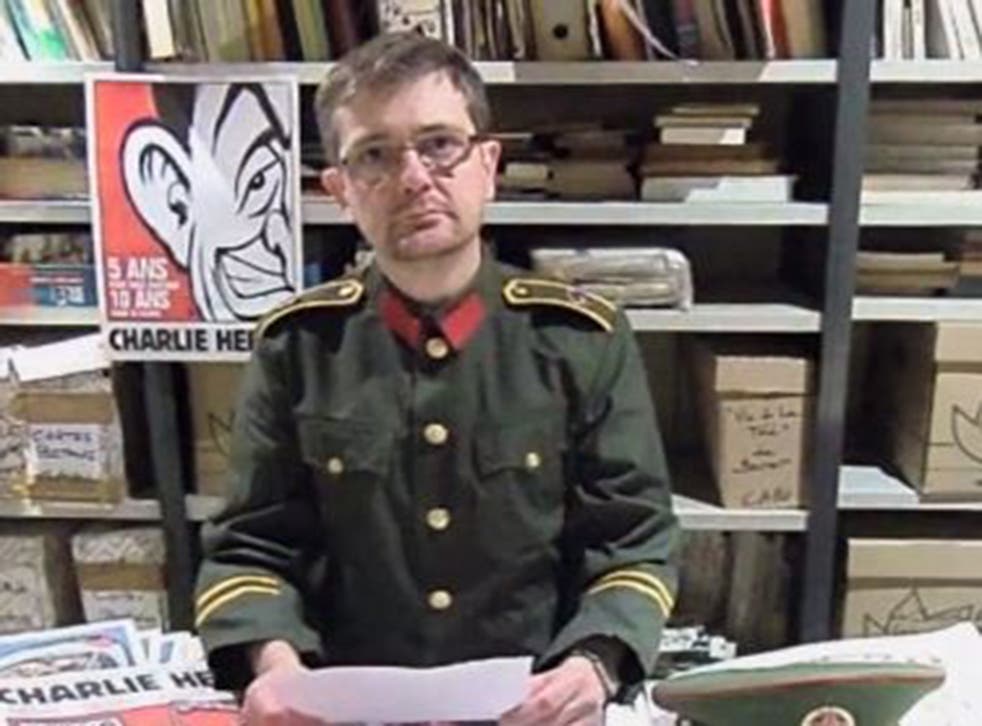 A 2008 interview with editor Charb is featured in the film
