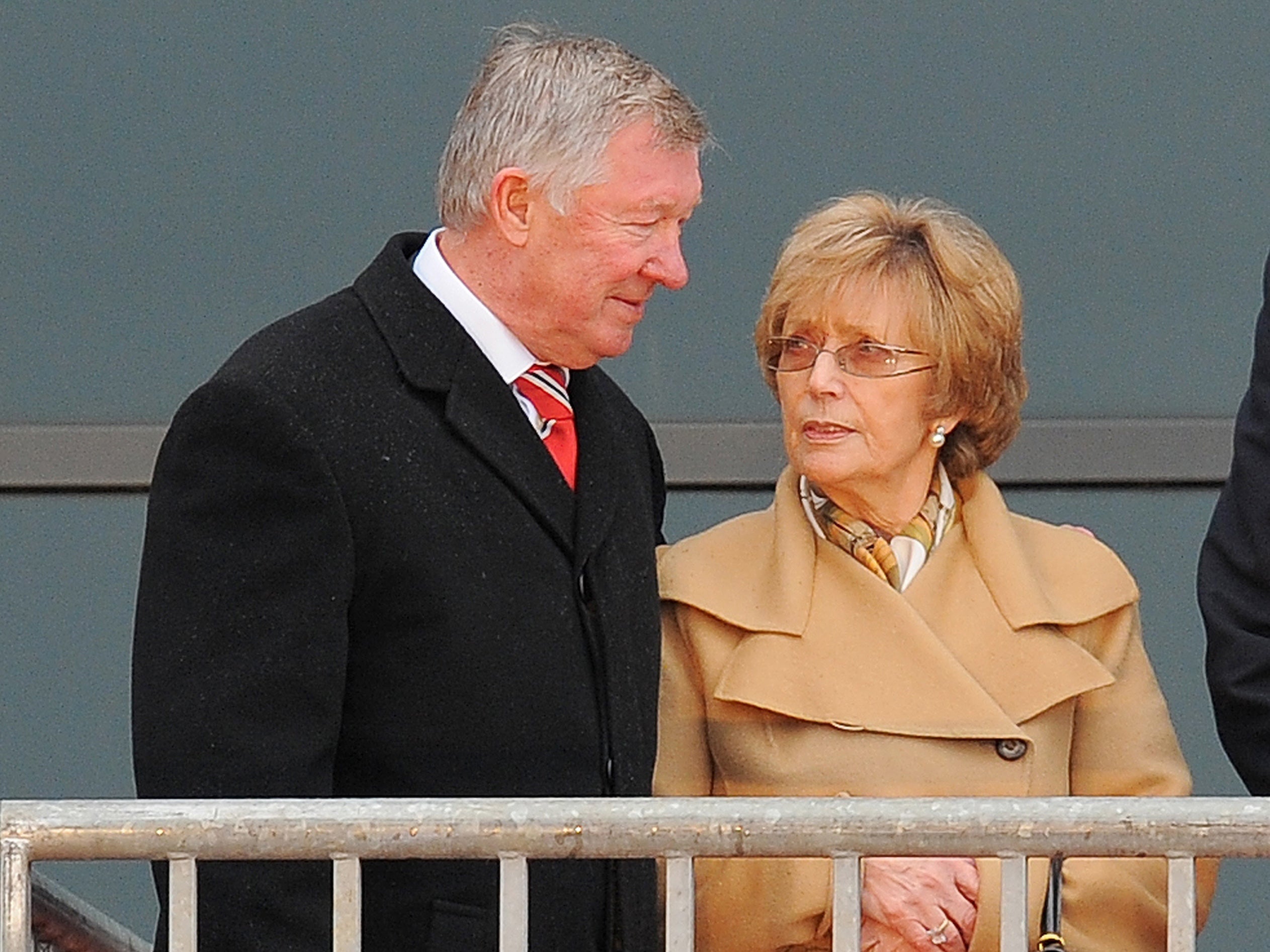 Sir Alex Ferguson said he needed to put his wife 'first' (Getty/AFP)