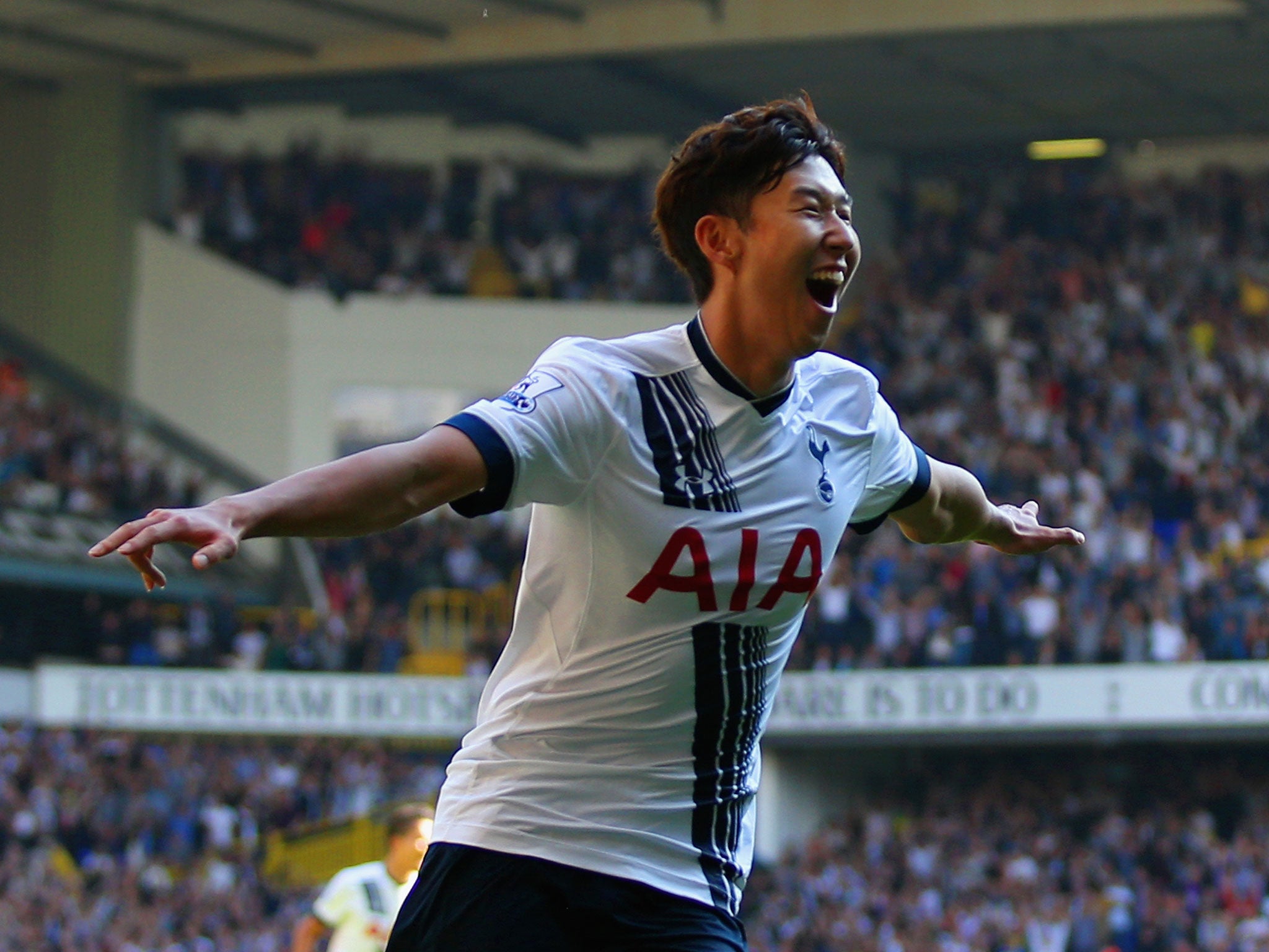 Heung-Min Son celebrates after scoring the winning goal for Tottenham against Crystal Palace