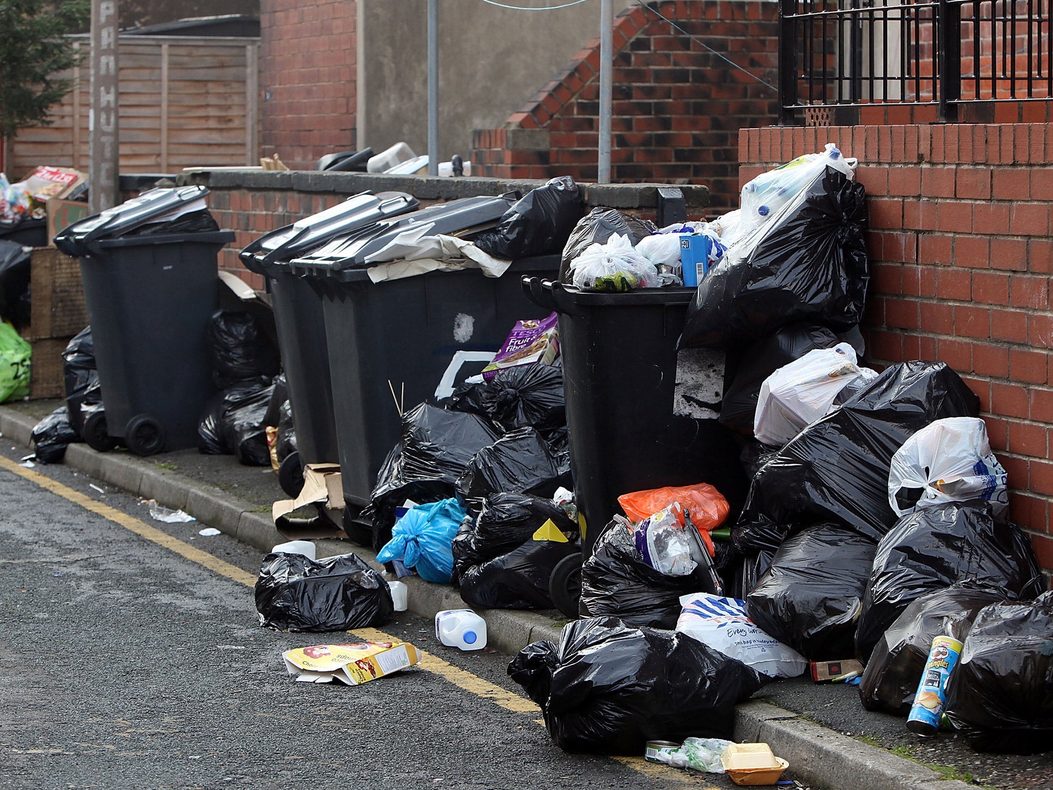 scotland-becomes-first-council-in-the-country-to-collect-rubbish-once