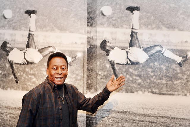 Pele was paid ?120,000 by Puma to delay the kick-off of the 1970 World Cup final so that his boots were noticed