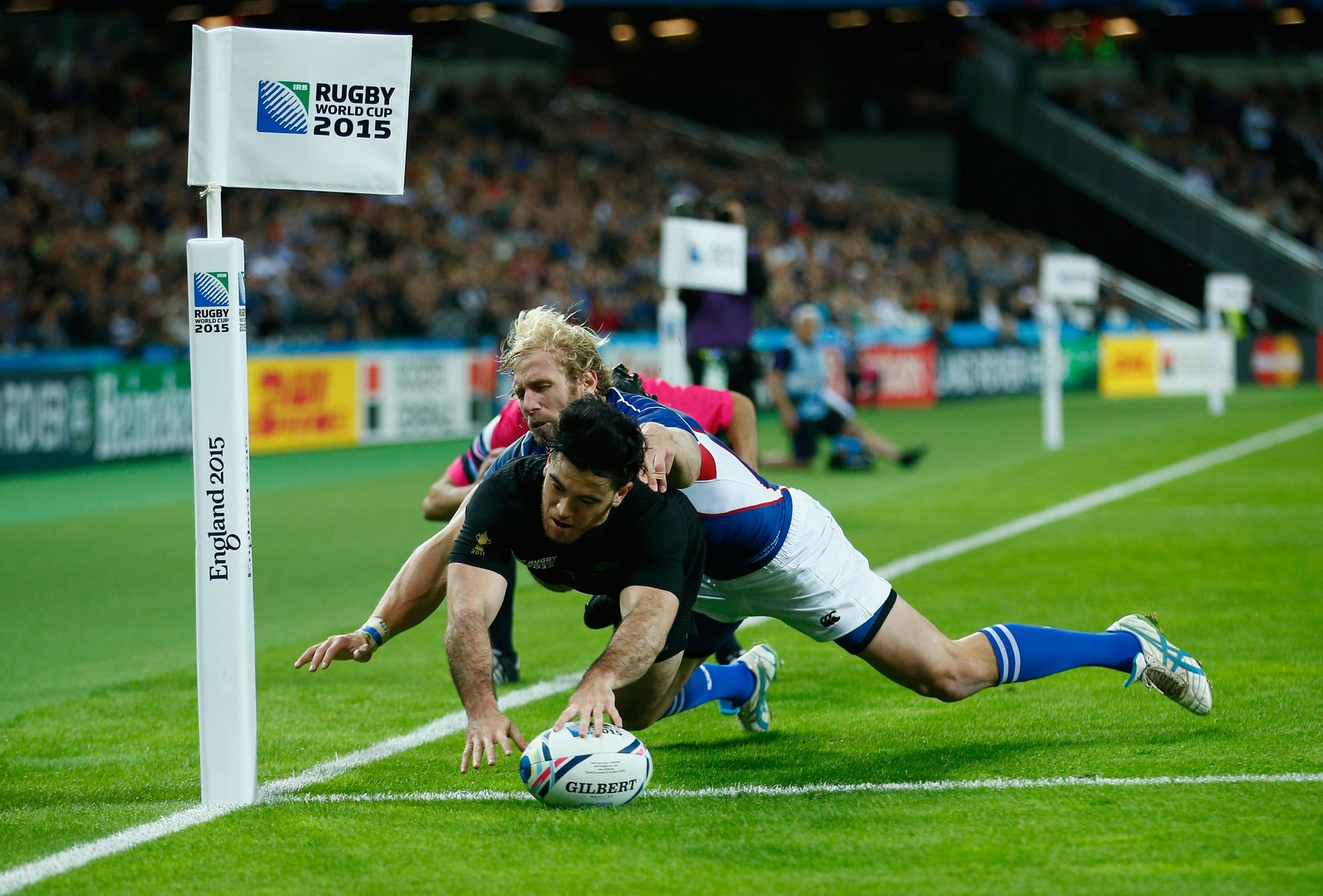 Nehe Milner-Skudder touches down for his second try against Namibia