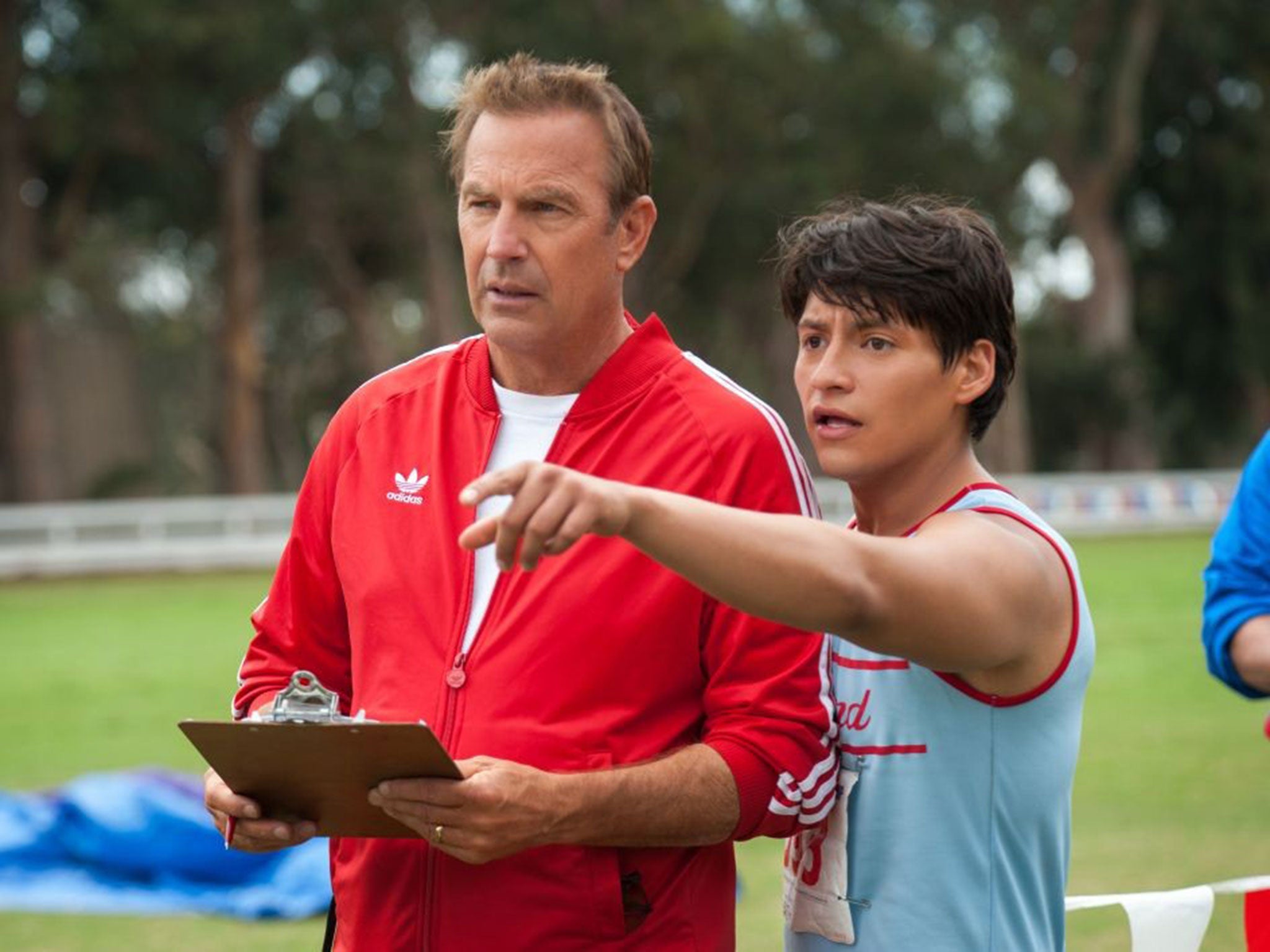 Kevin Costner plays Jim White, a sports coach whose habit of giving underperforming athletes the Fergie treatment costs him his job