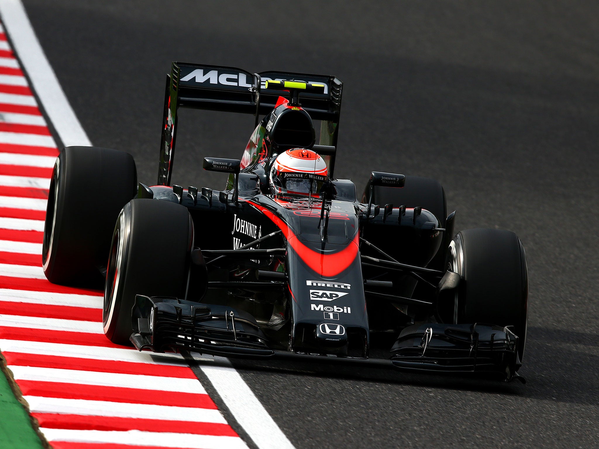 
Jenson Button endured another frustrating weekend 