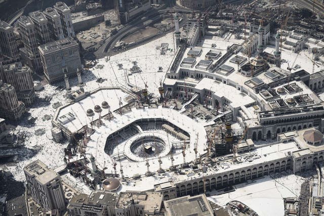 An aerial view shows the Grand mosque and Islam's holiest shrine, the Kaaba