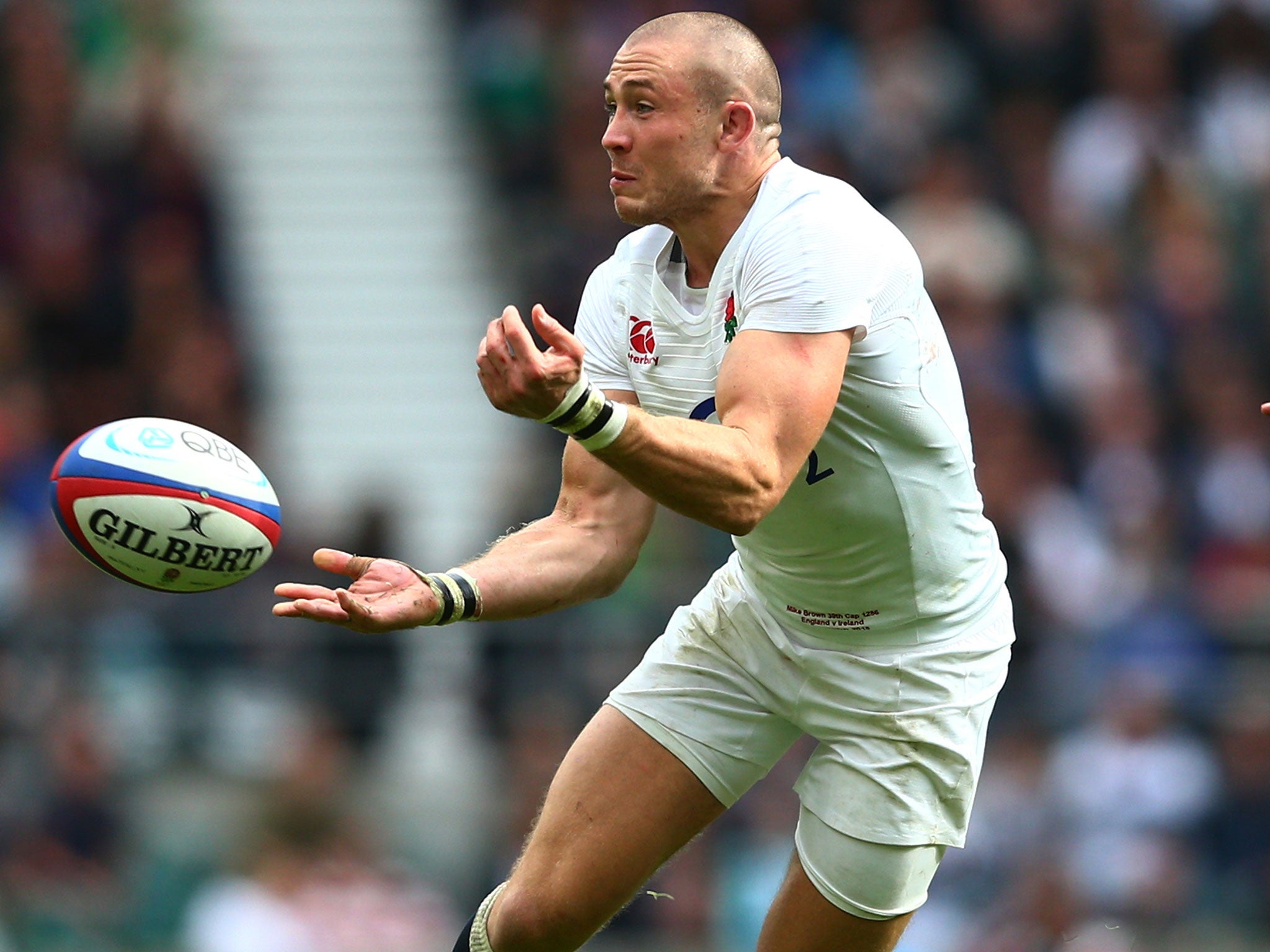 His usual reliable self in the air, and could do nothing to stop the try that levelled the scores.