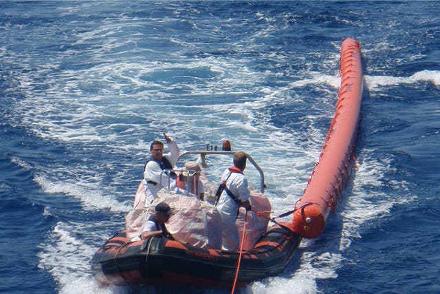 The Centifloat is a 16-metre, tube-shaped float, with more than 60 grab handles that can be inflated in three minutes and thrown over the side of high-sided container ships and ferries