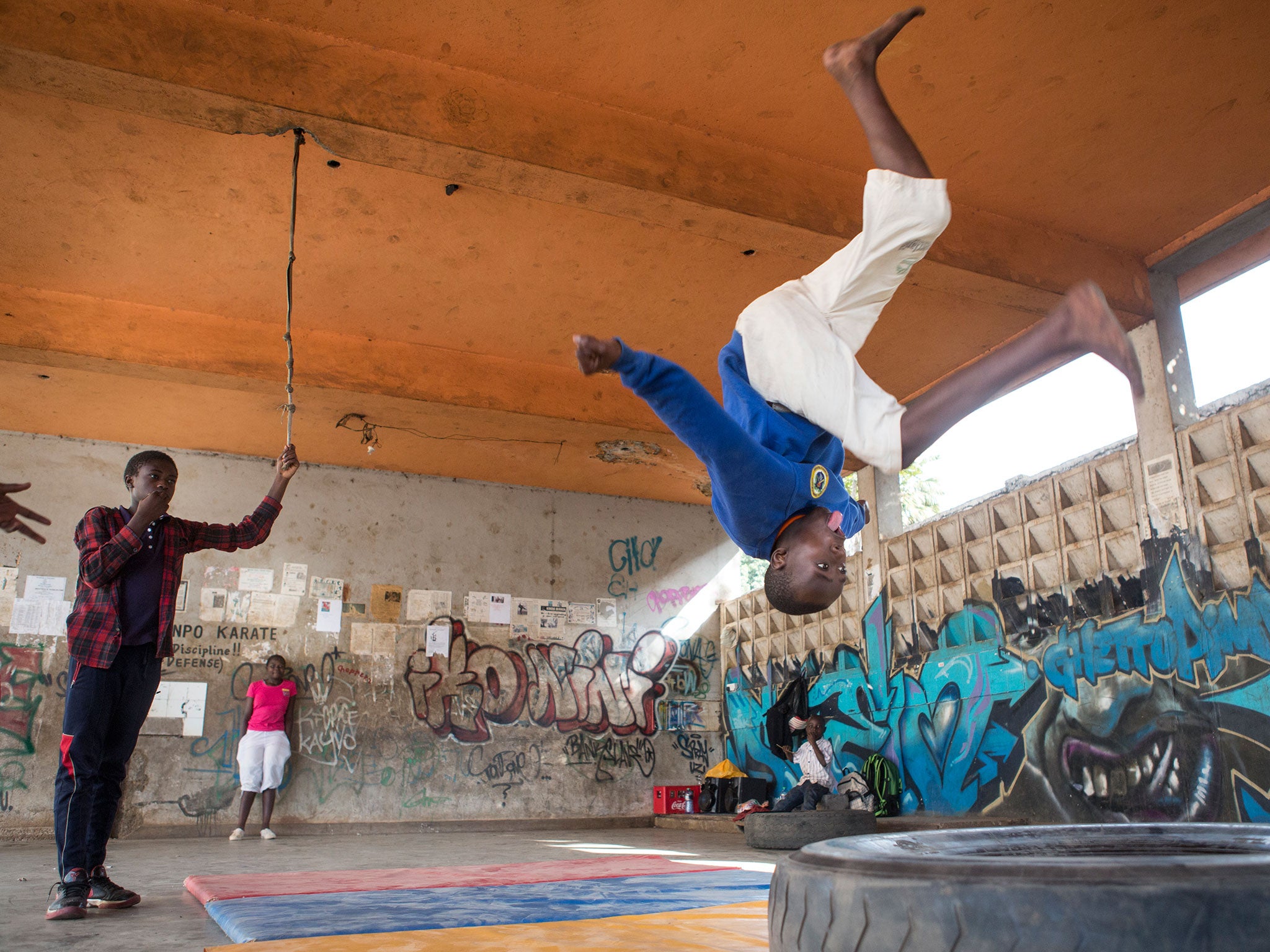 Jamal visited the Dance/Art Hub, a place where student from JABE Dance School meet to practice their skills in Kibera, on 12 August 2015
