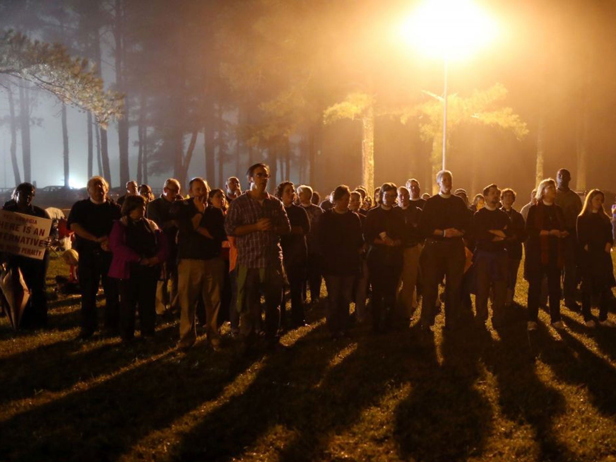 Protesters gathered outsdie the Georgia Diagnostic Prison in Jackson before the execution of Kelly Renee Gissendaner