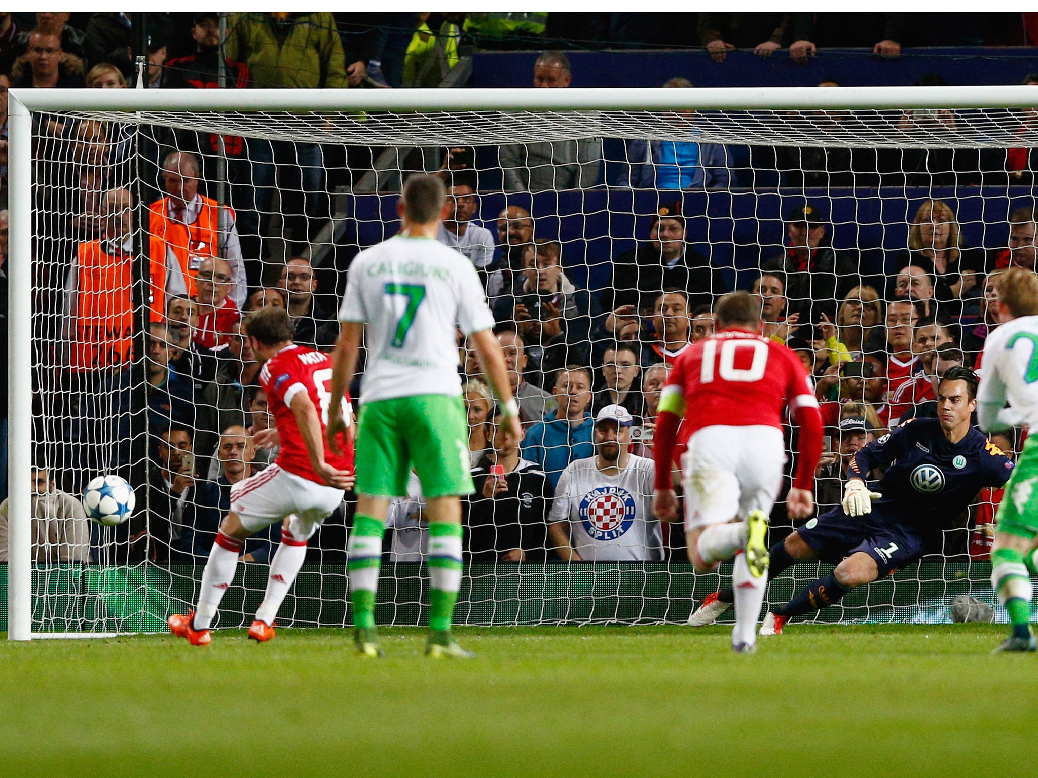 Juan Mata equalises from the penalty spot