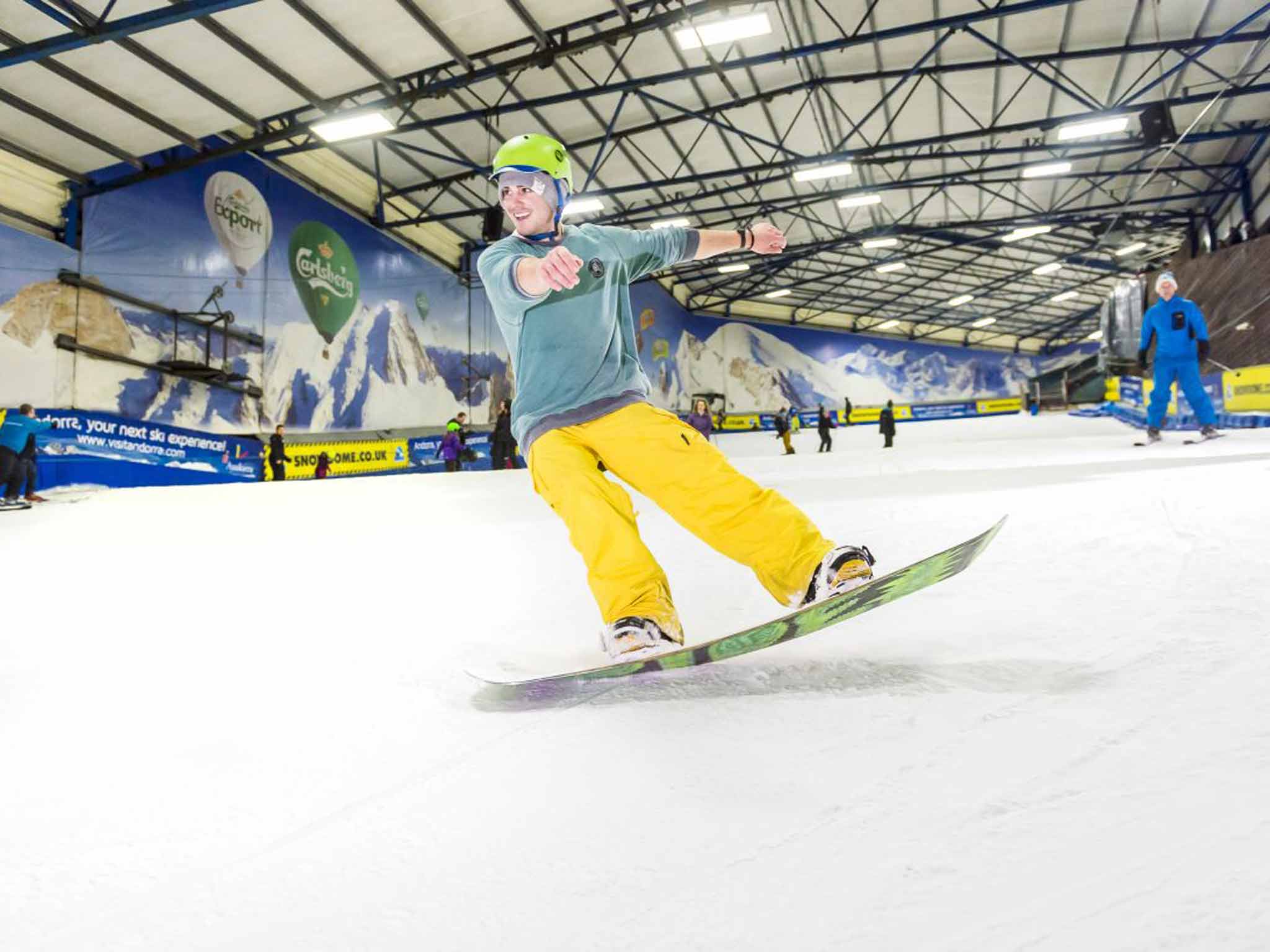 Snowdome: Ski in England