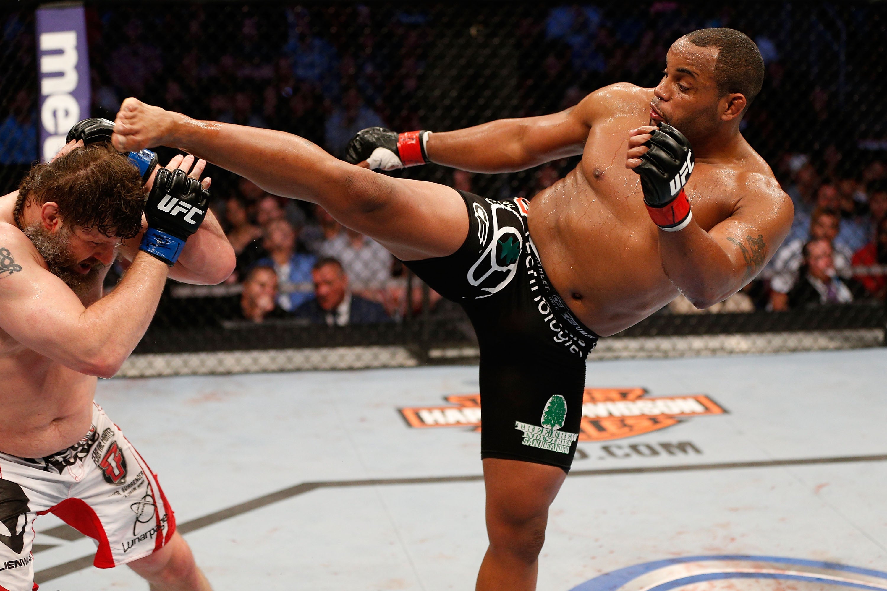 &#13;
Daniel Cormier (right) in action &#13;