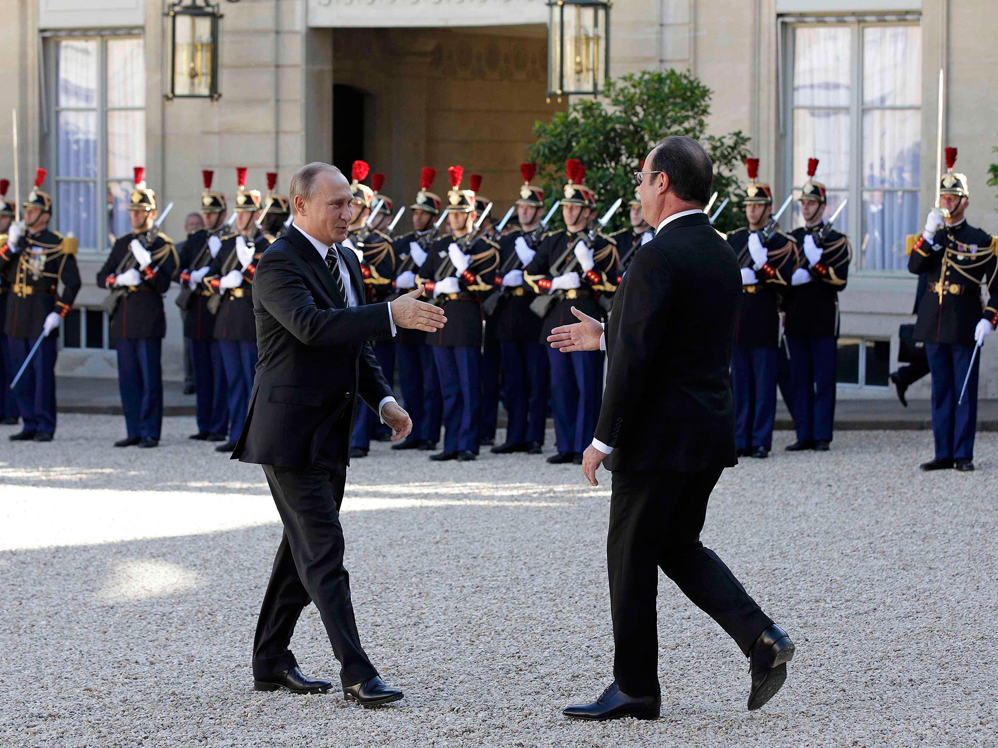 Mr Putin with François Hollande
