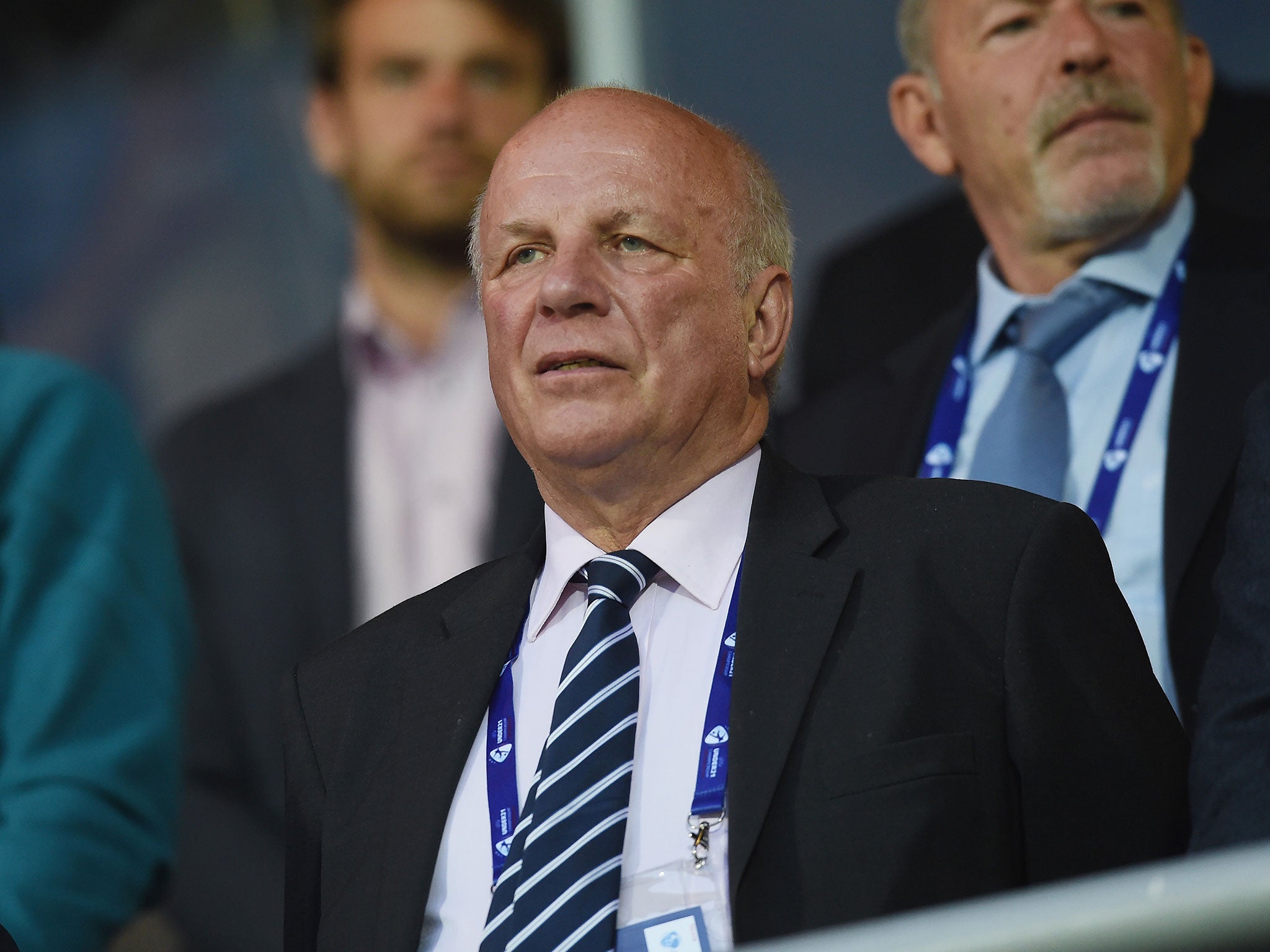 FA chairman Greg Dyke believes Sepp Blatter has to resign