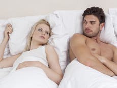 Men should sleep naked at night to improve their sperm 