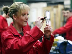 Apprentices earning more than graduates, says new research