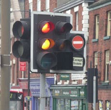 Traffic at junction with 42 traffic lights improves - after they fail