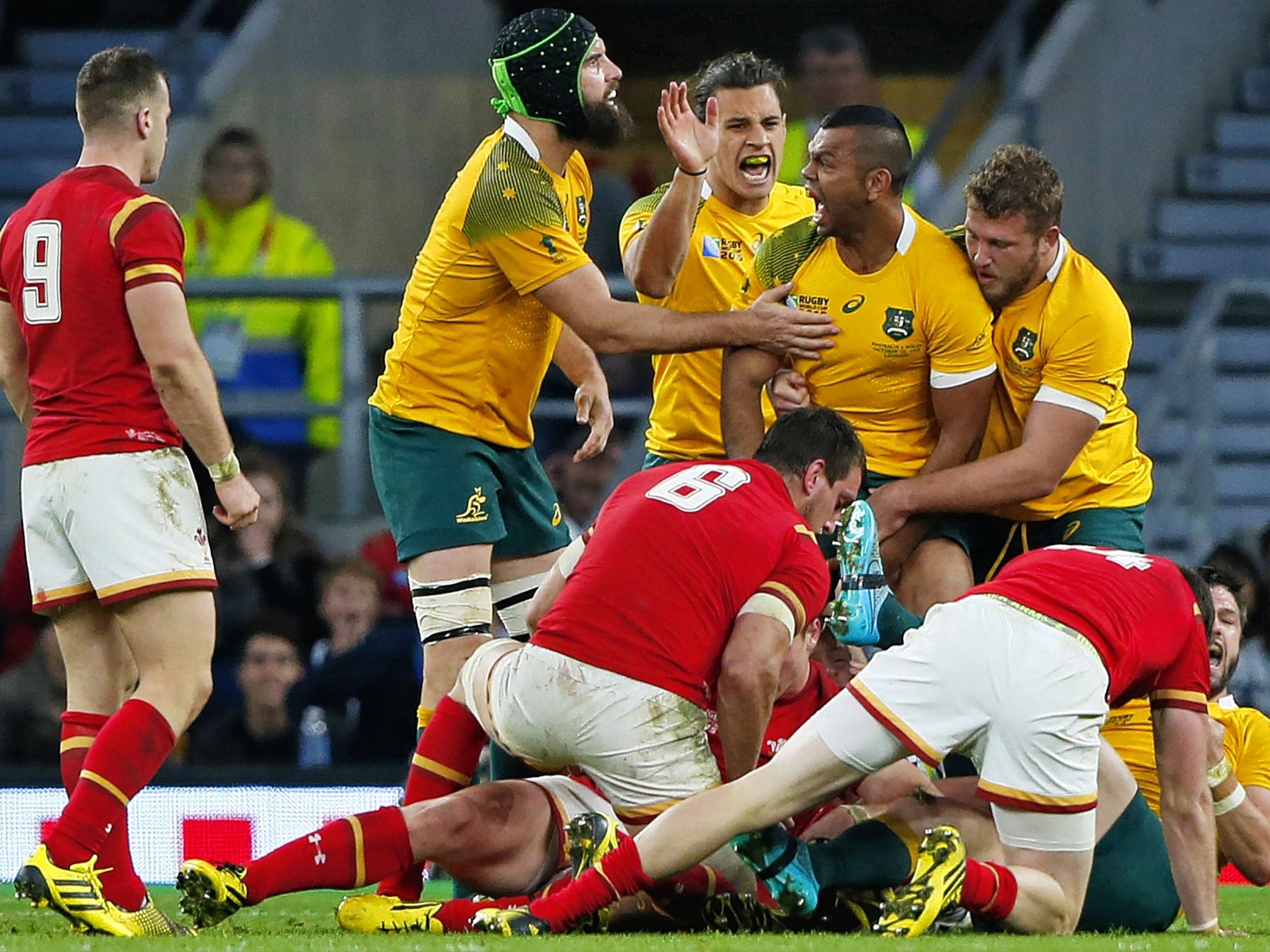 Wales concede the penalty that ended the siege of Australia’s line