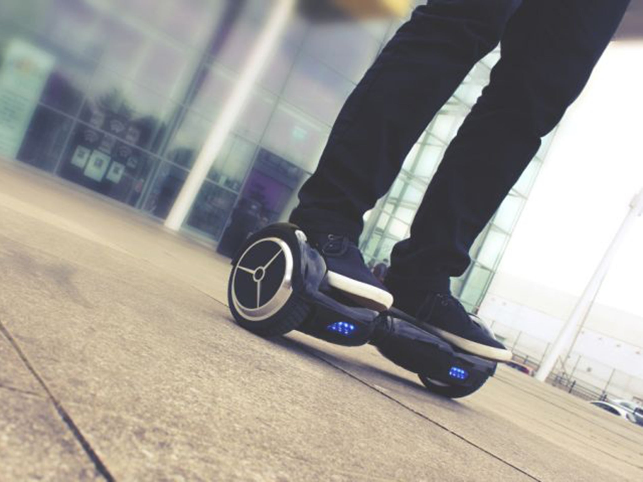According to the Metropolitan Police, the so-called hoverboards violate the 1835 Highway Act that prohibits the driving of any vehicle “on the footway”