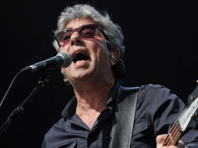 Graham Gouldman supports a return to traditional two-writer partnerships