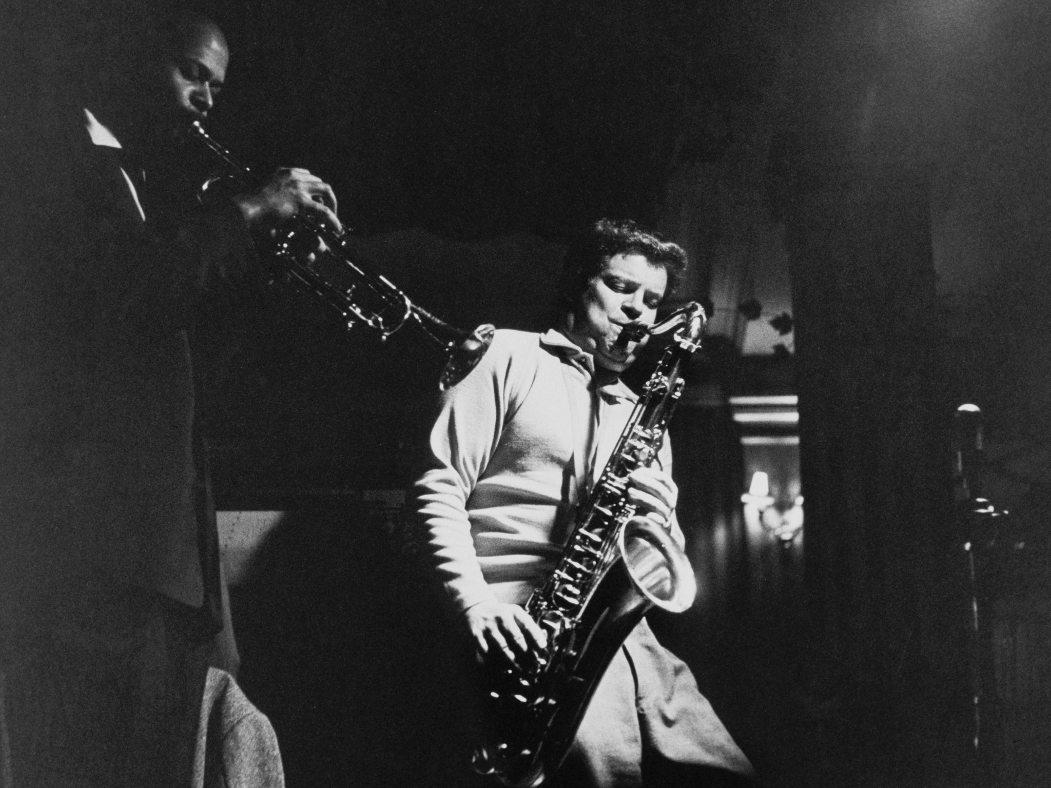 English jazz multi-instrumentalist, Edward Brian "Tubby" Hayes (1935 - 1973) playing the saxophone, circa 1964