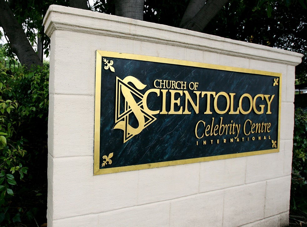 Scientology: Parents use billboard to try and contact ...