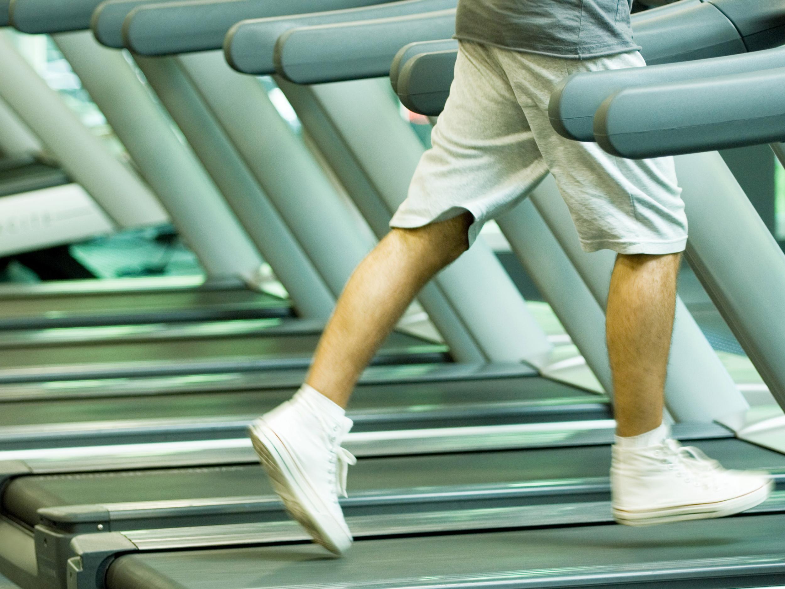 brisk walk on treadmill speed