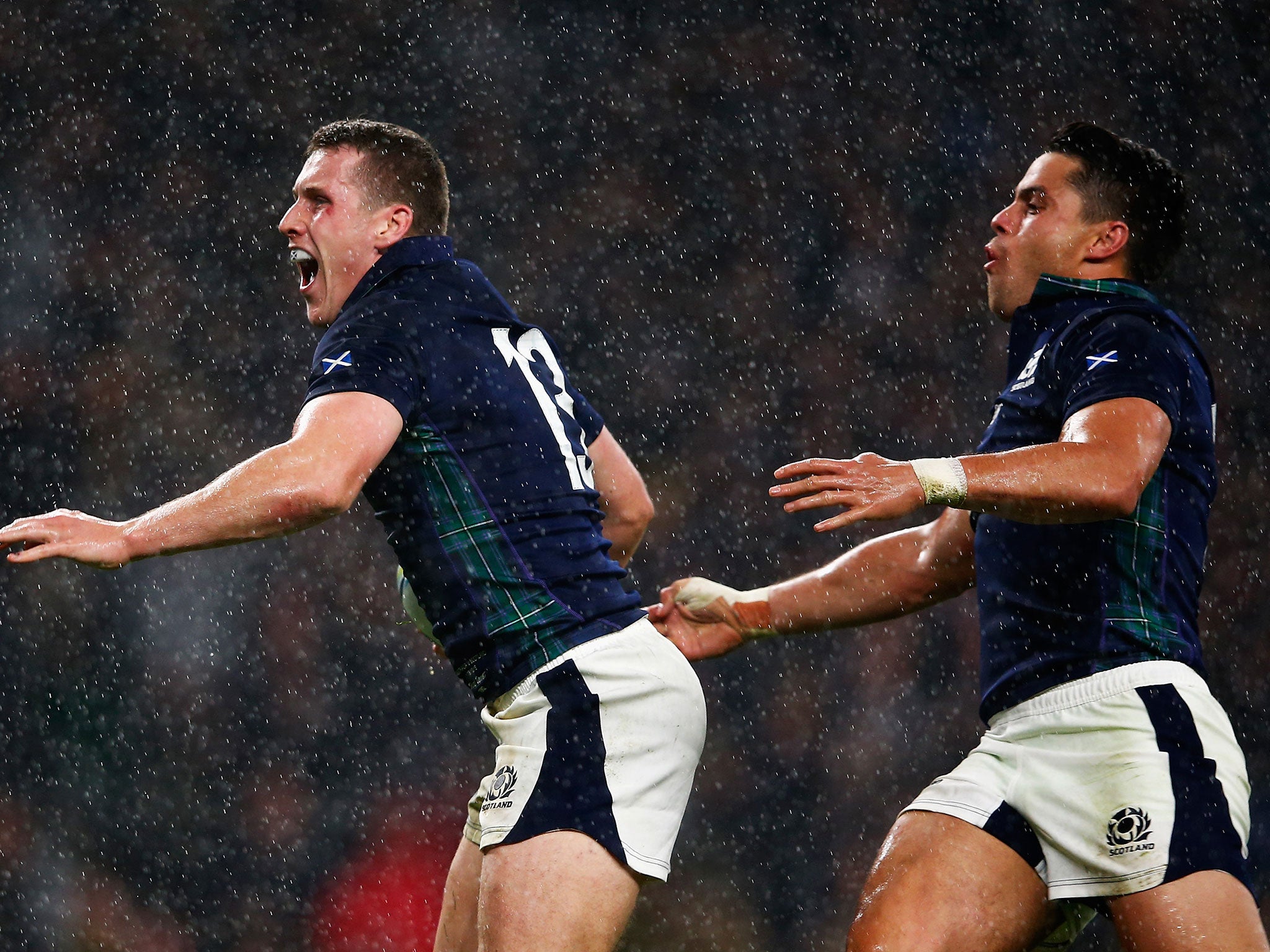 Mark Bennett celebrates what he thought was the winning try