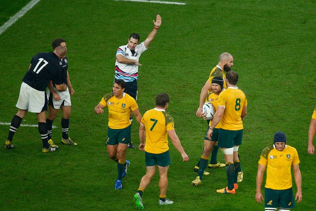 Craig Joubert gives the late penalty that won Australia the match