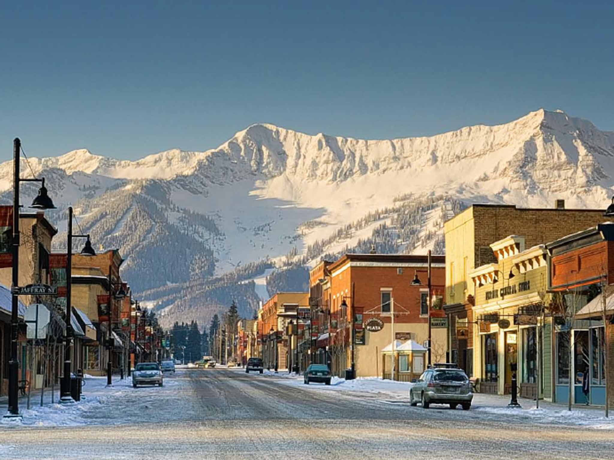 Downtown: Victoria Avenue in Fernie with the Lizard Range in the background