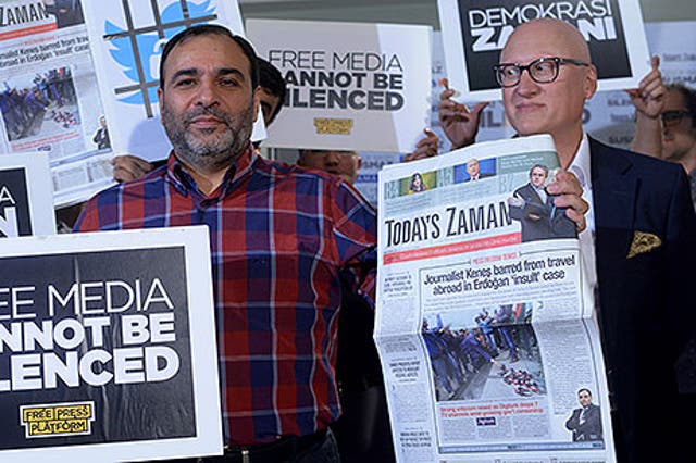 Bulent Kenes in the Today's Zaman offices on the day of his arrest