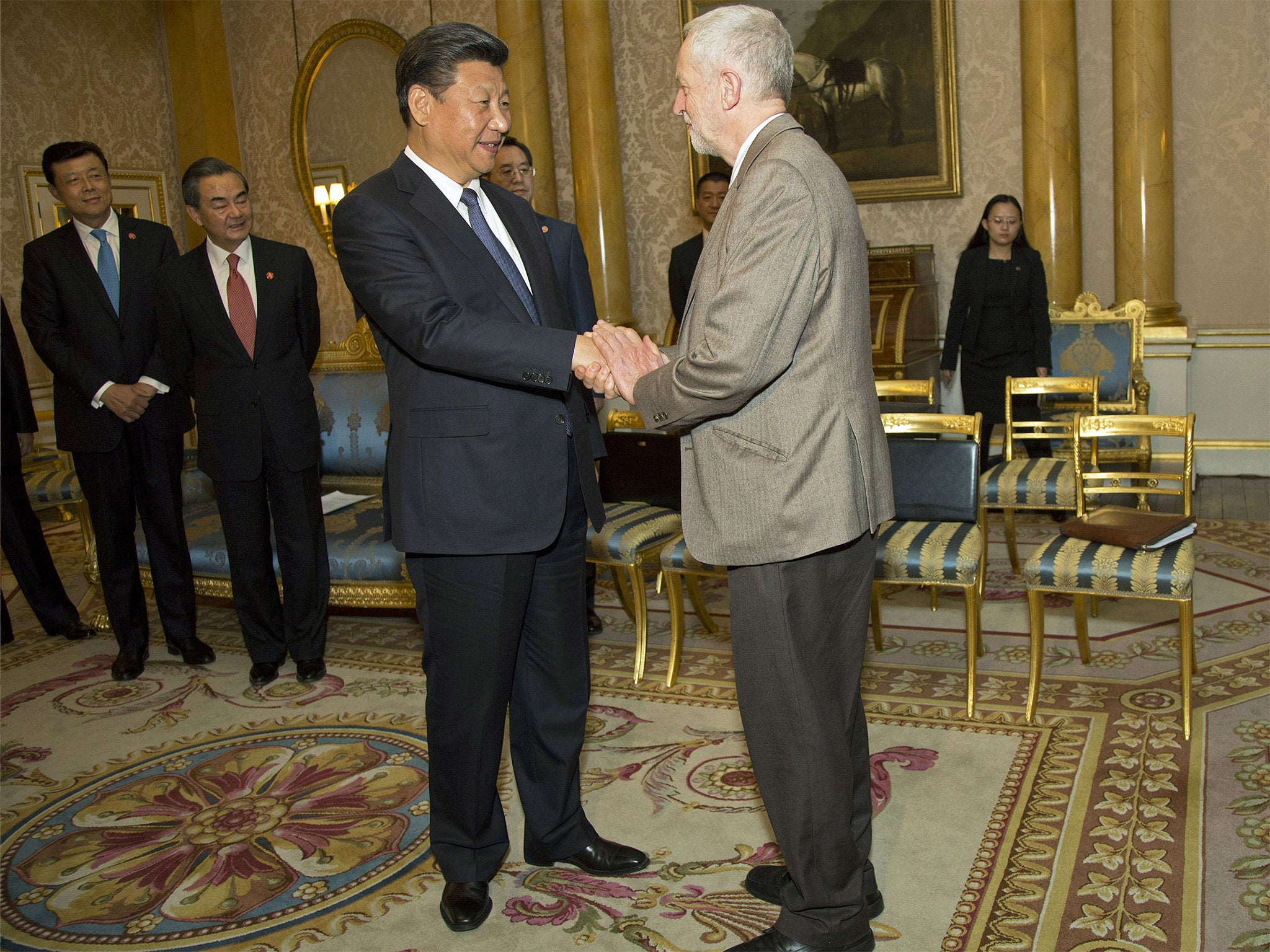 President Xi Jinping meets the Labour leader at Buckingham Place (Getty)