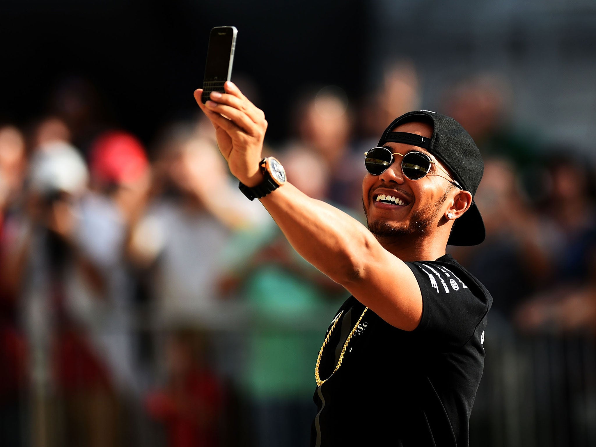 Lewis Hamilton arrives in Austin ahead of the US Grand Prix