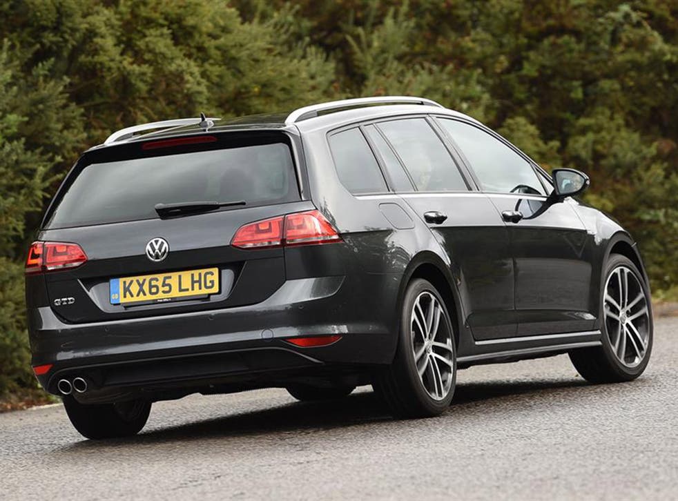 verkenner etiket Pornografie Volkswagen Golf GTD Estate, car review: Practicality allied with efficiency  and hot-hatch performance | The Independent | The Independent
