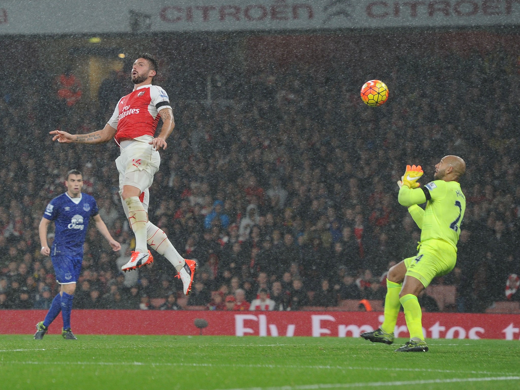 &#13;
Olivier Giroud opens the scoring&#13;