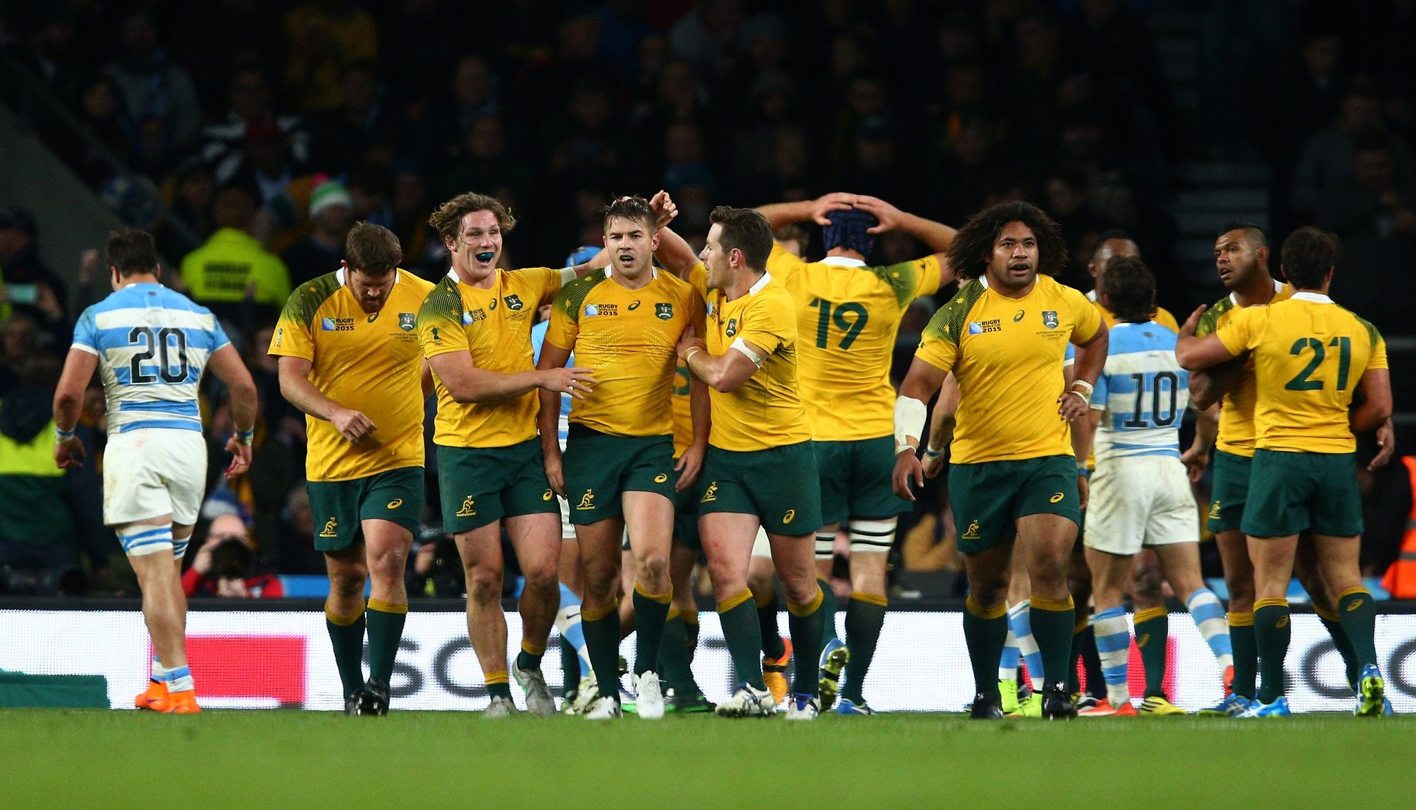 Australia celebrate Adam Ashley-Cooper's third try
