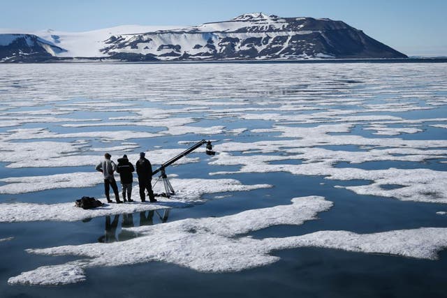 Polar guide Havard Festo, producer Jonnie Hughes and cameraman Jamie McPherson during the filming of ‘The Hunt’