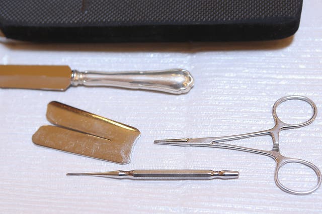 The majority of Jewish circumcision ceremonies do not include metzitzah b’peh