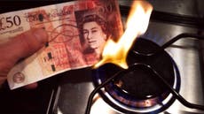 Student plans to set fire to his entire loan to protest capitalism