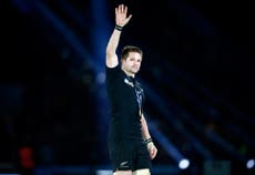Hansen labels McCaw the 'greatest All Black ever'