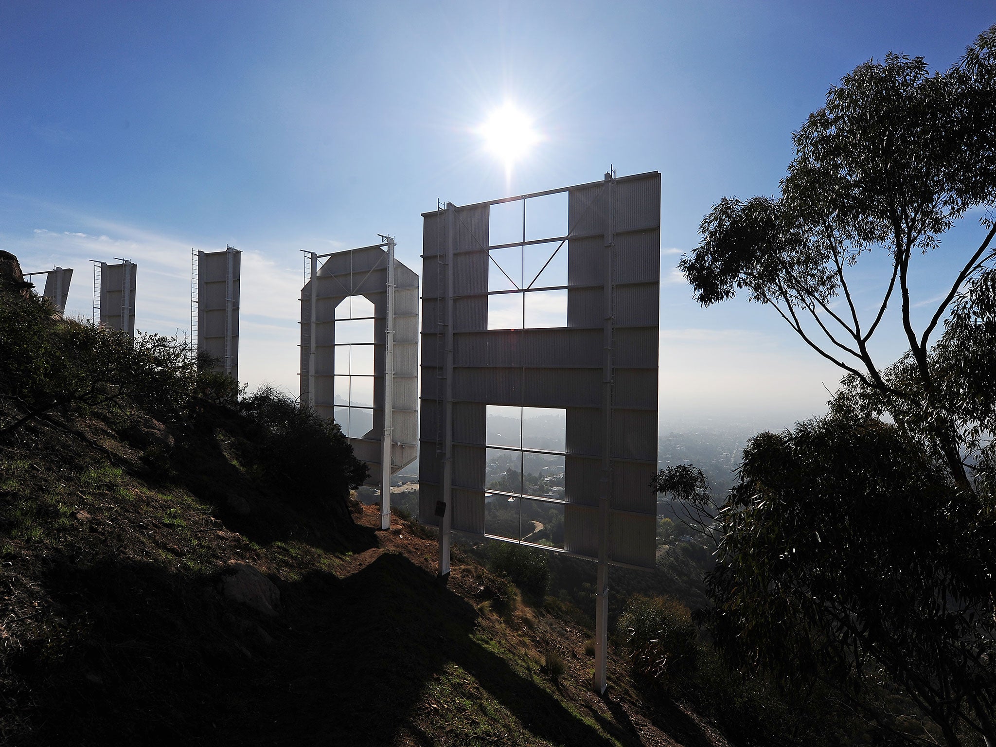 The Hollywood Sign is one of several famous landmarks which cannot be photographed under trademark laws