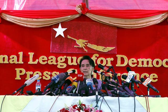 Myanmar's National League for Democracy Party's leader Aung San Suu Kyi speaks to the media during a press conferenc